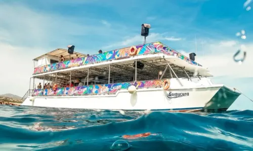 Adventures Partyboat with Watersports